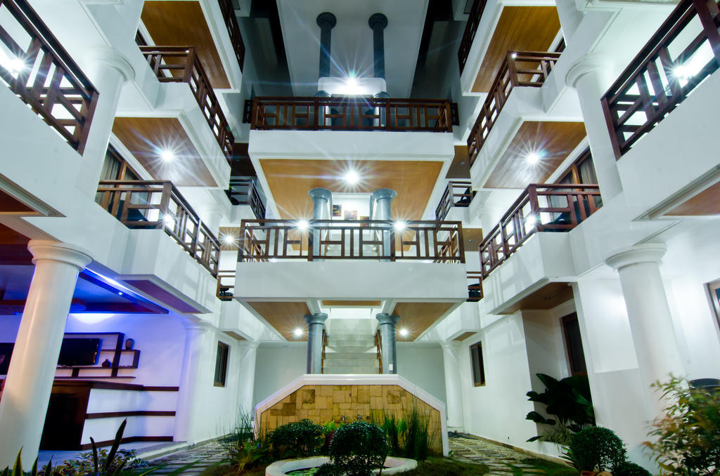 Giulius Boracay Italian Resort Balabag (Boracay)