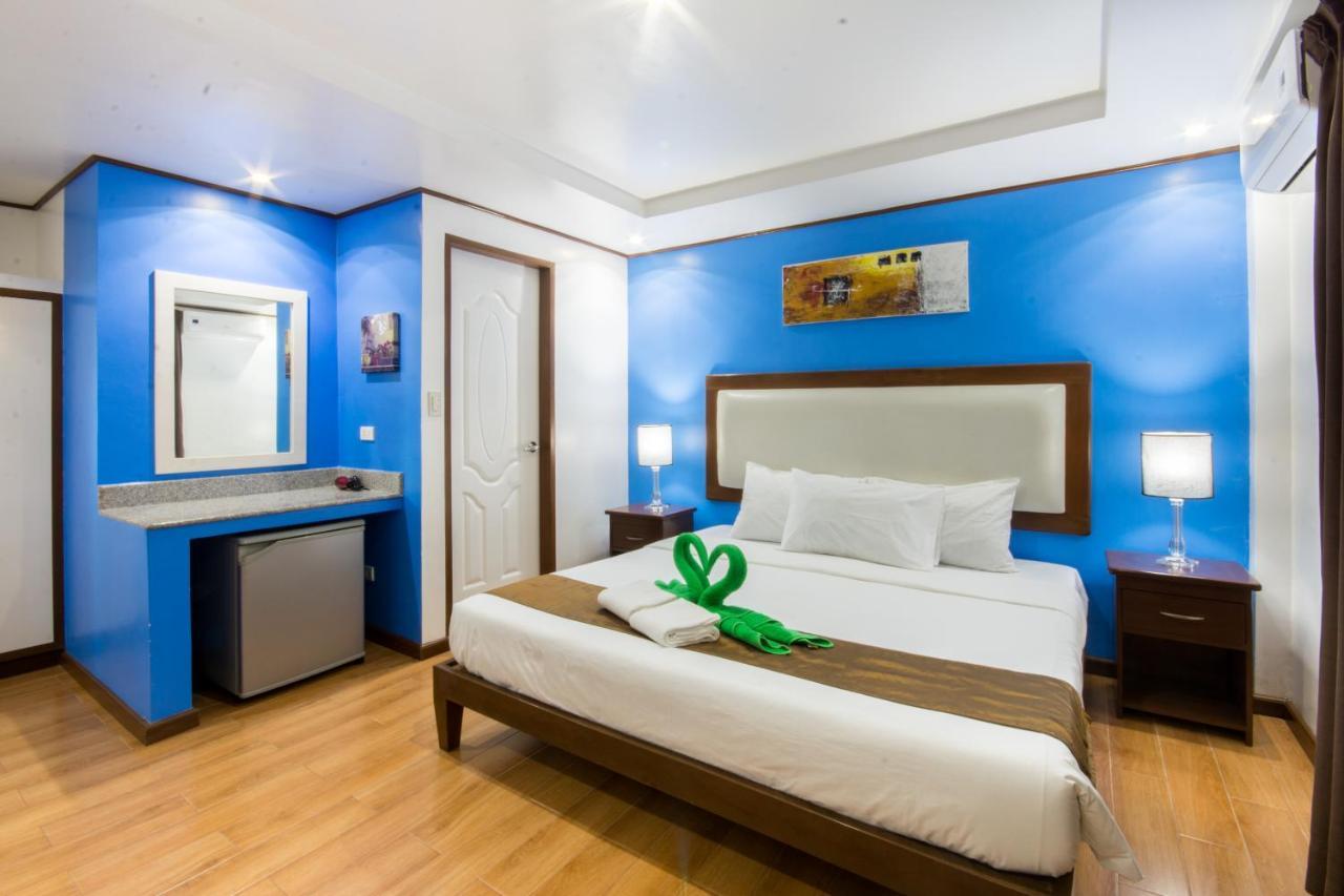 Resort Giulius Boracay Italian 3*