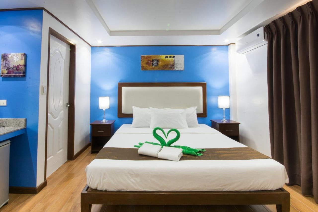 Resort Giulius Boracay Italian