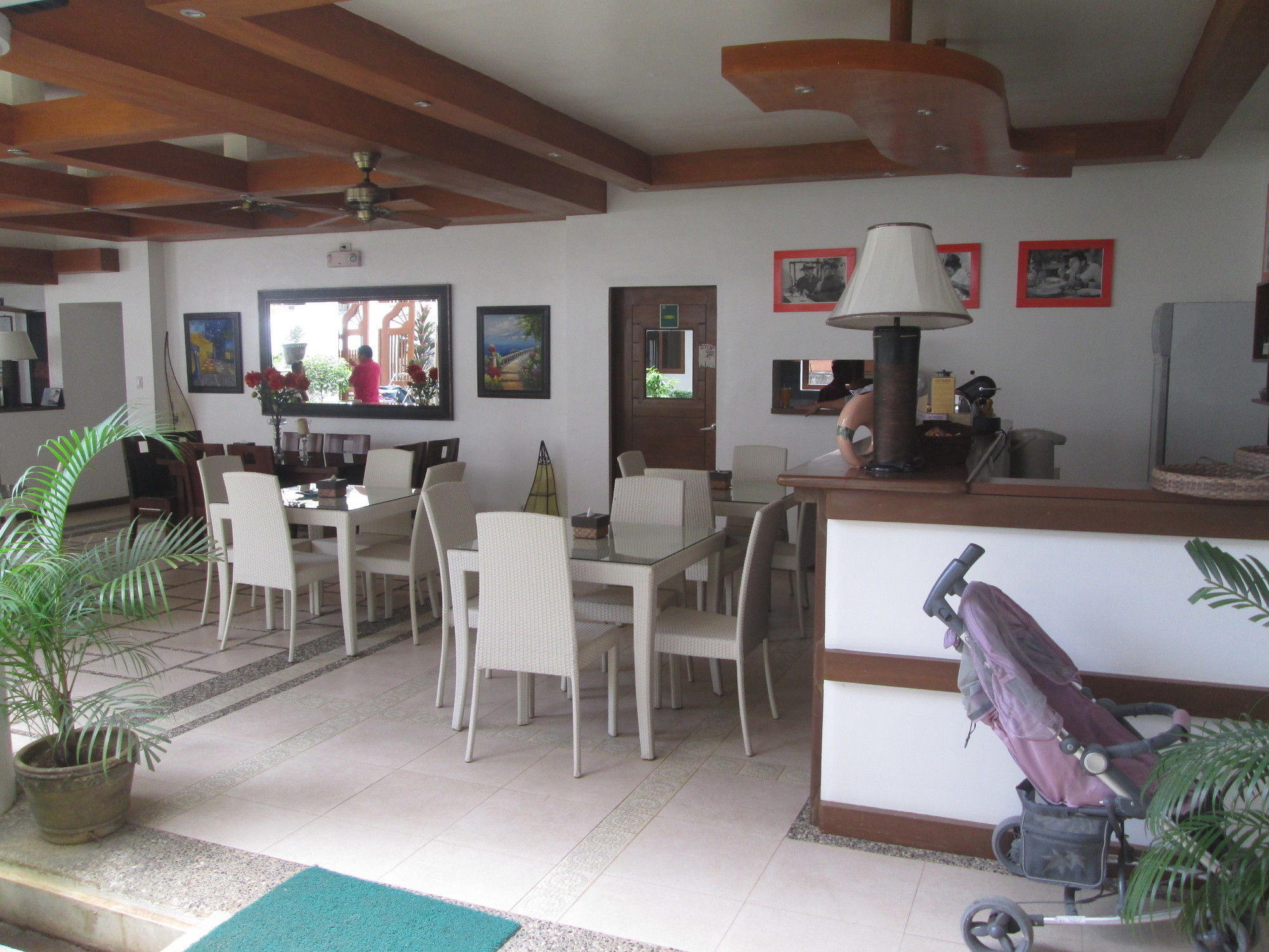 Resort Giulius Boracay Italian